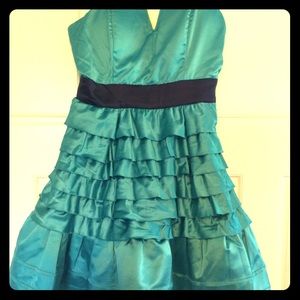 Great prom/ homecoming/ party dress!